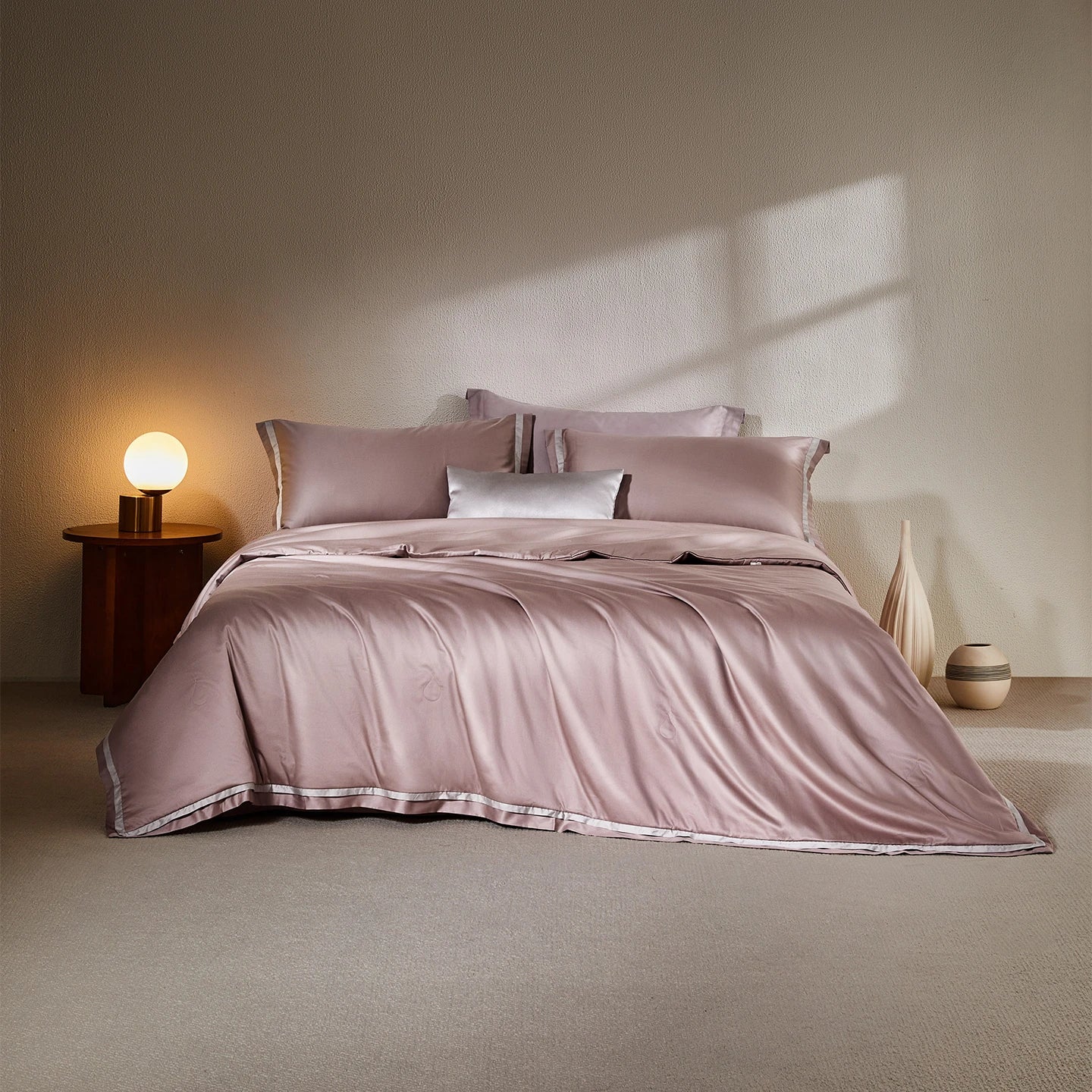 Classic Washable Mulberry Silk Coverless Comforter