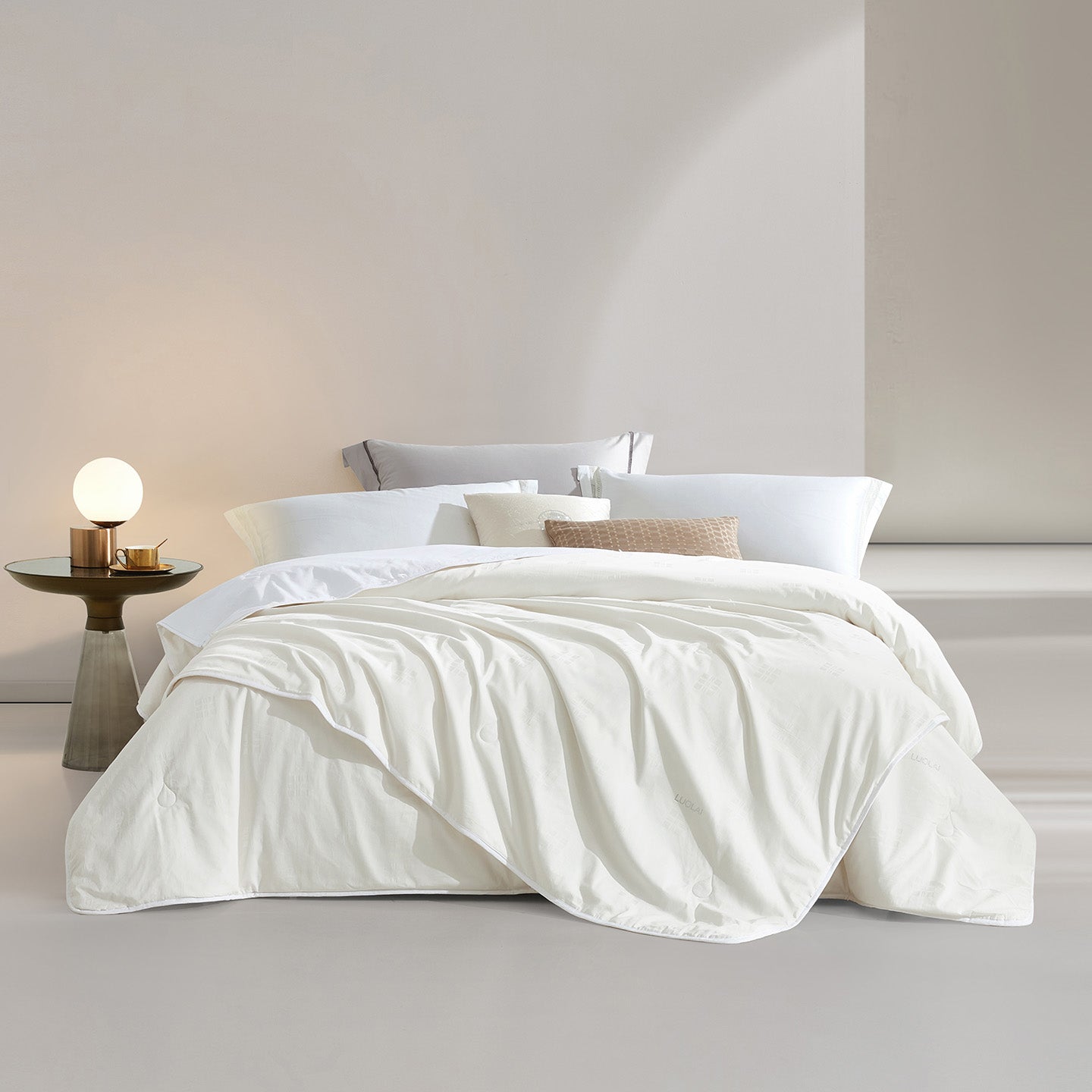 Jacquard Cotton Silk-Filled 2-in-1 Duvet