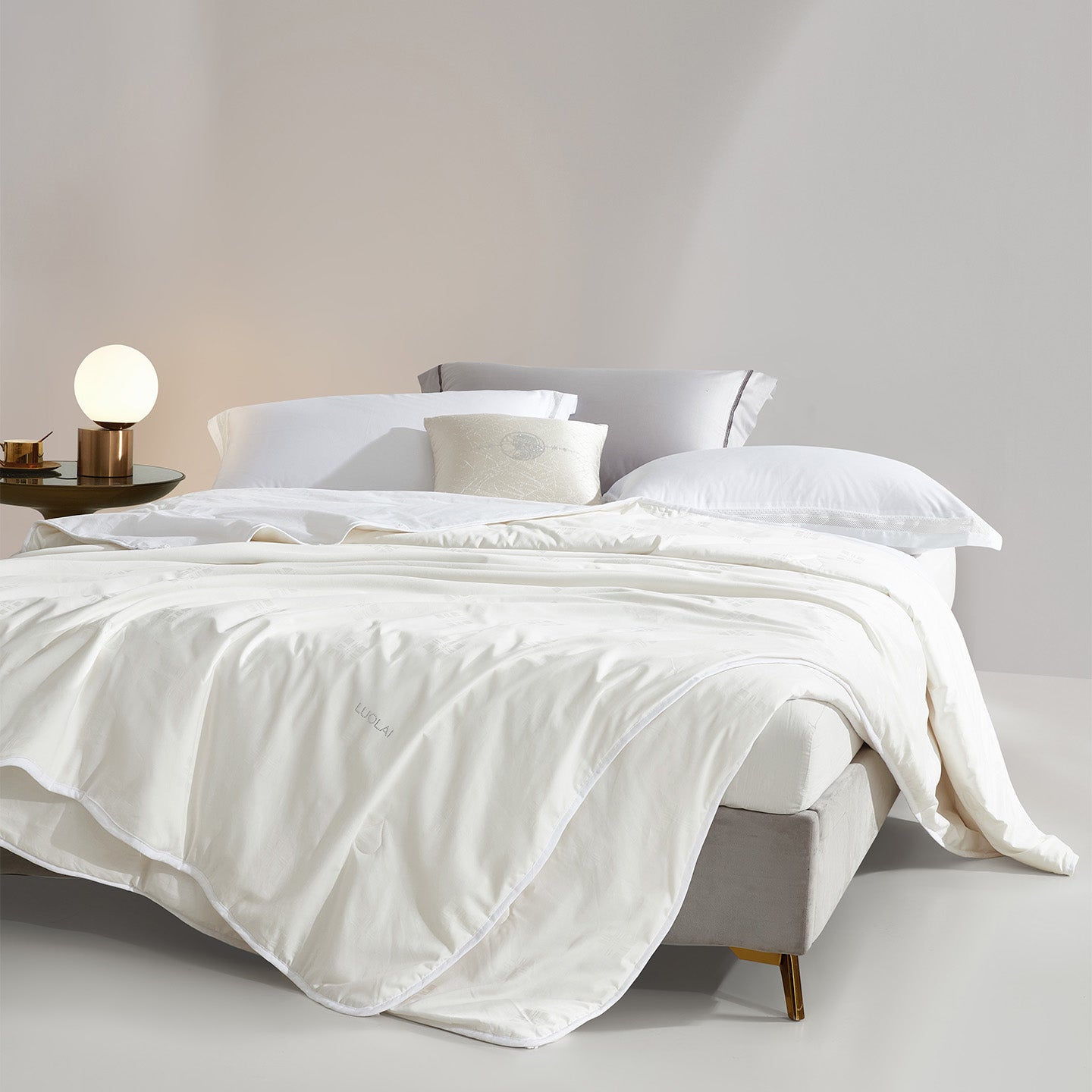 Jacquard Cotton Silk-Filled 2-in-1 Duvet