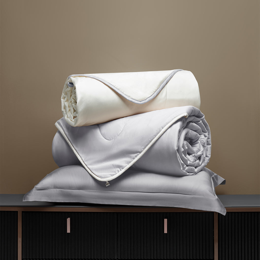 Wisteria Embroidered Silk-Filled 2-in-1 Duvet