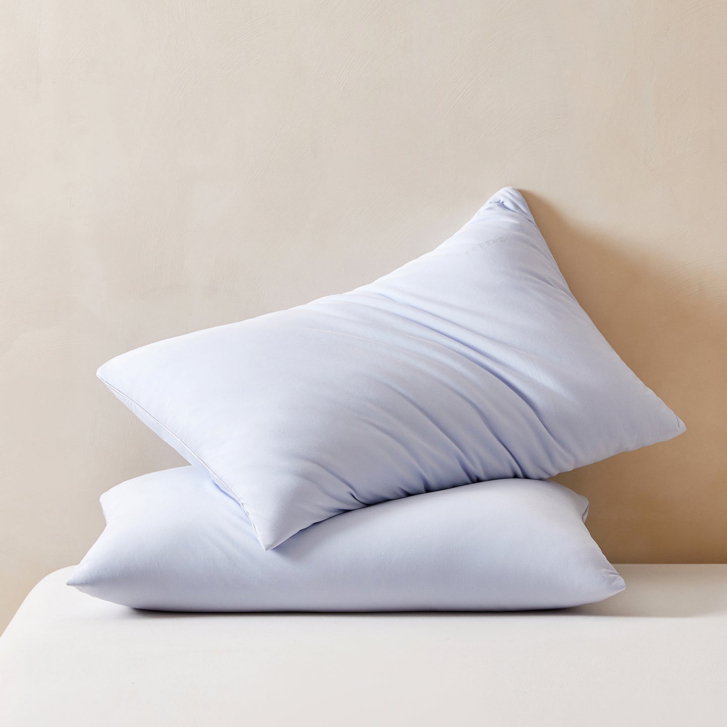 DeepSleep Mulberry Silk-Filled Comfort Pillow - Soft