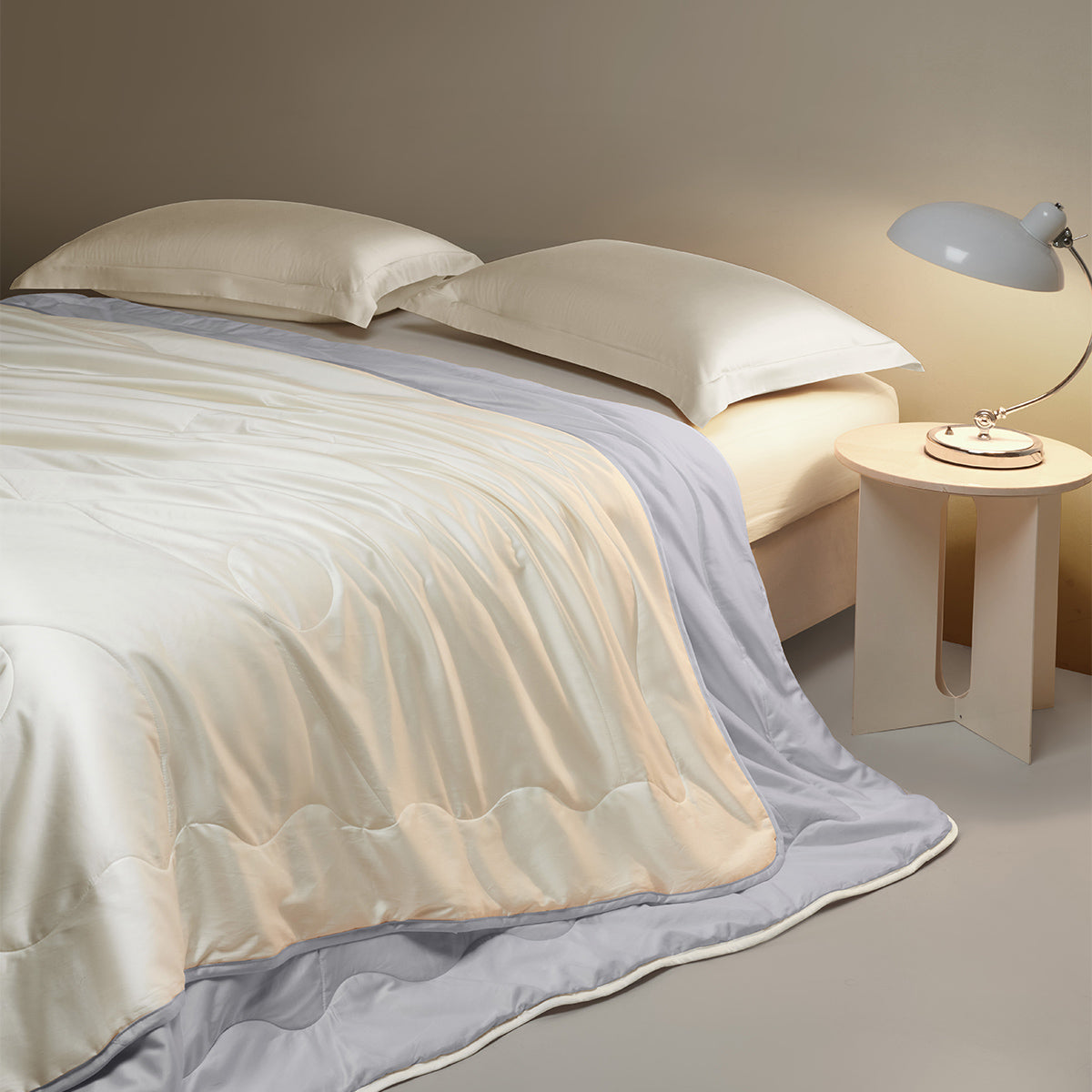 Wisteria Embroidered Silk-Filled 2-in-1 Duvet