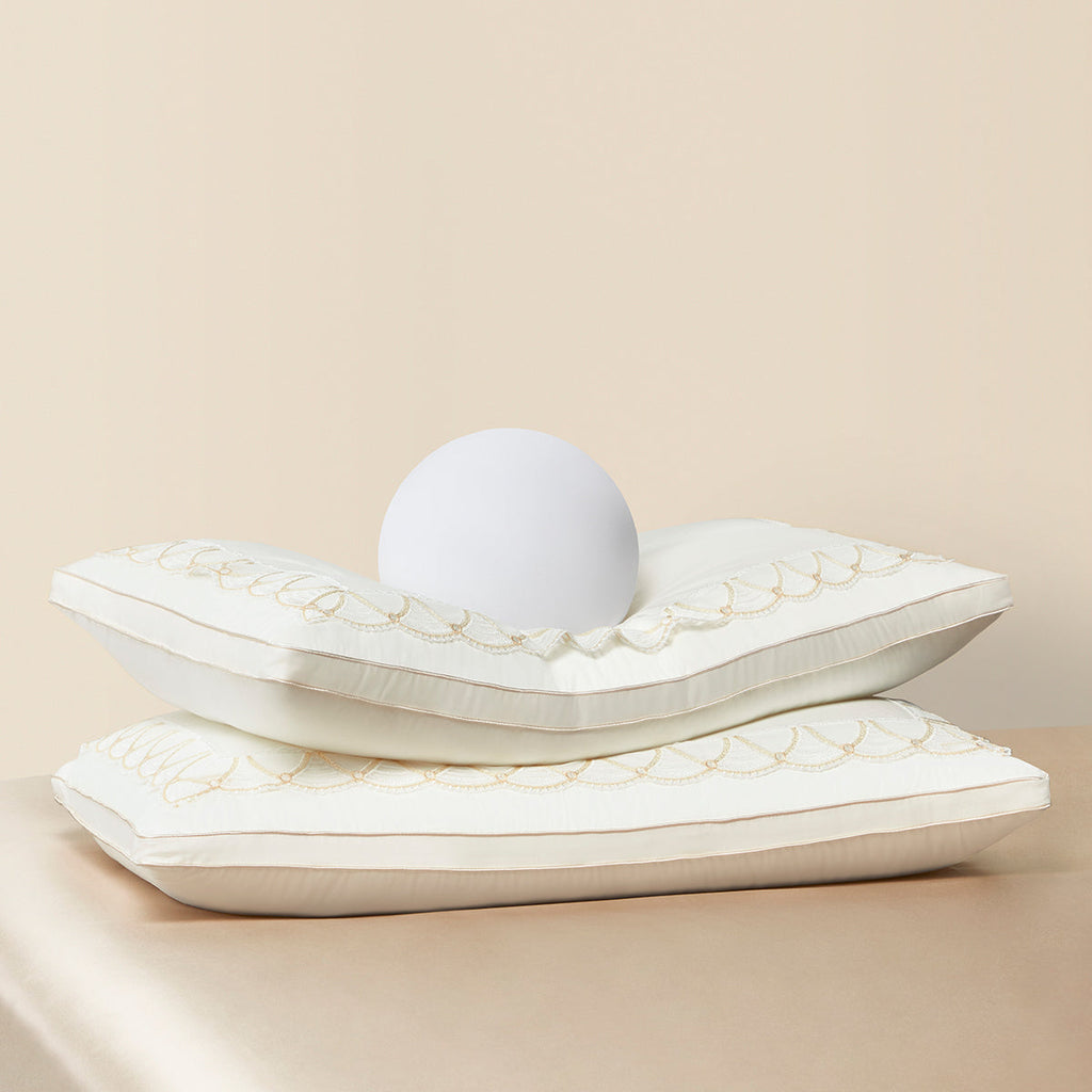 Natural Silk Layered Support Pillow
